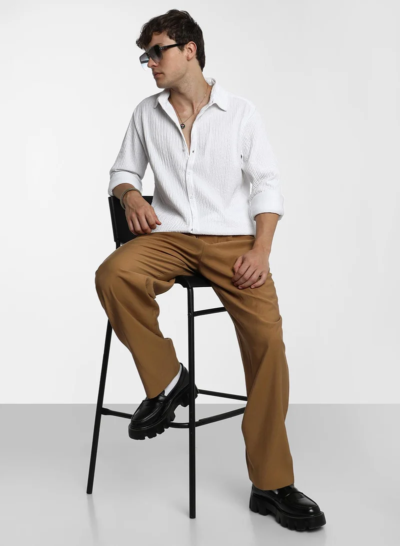 Campus Sutra Men's Powder White Solid Creased Shirt