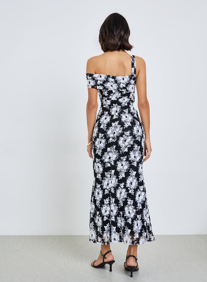 Styli Black One-Shoulder Floral Lace Maxi Dress - Image 3