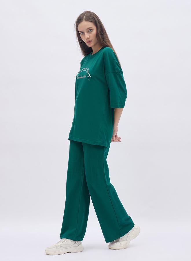 Styli Oversized Graphic T-Shirt and Joggers Co-Ords - Image 3