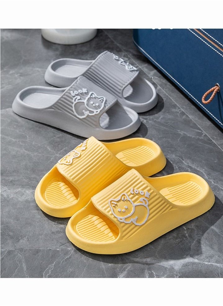 Generic - Bathroom Non Slip Cartoon Lovable Cat Slippers - Image 1