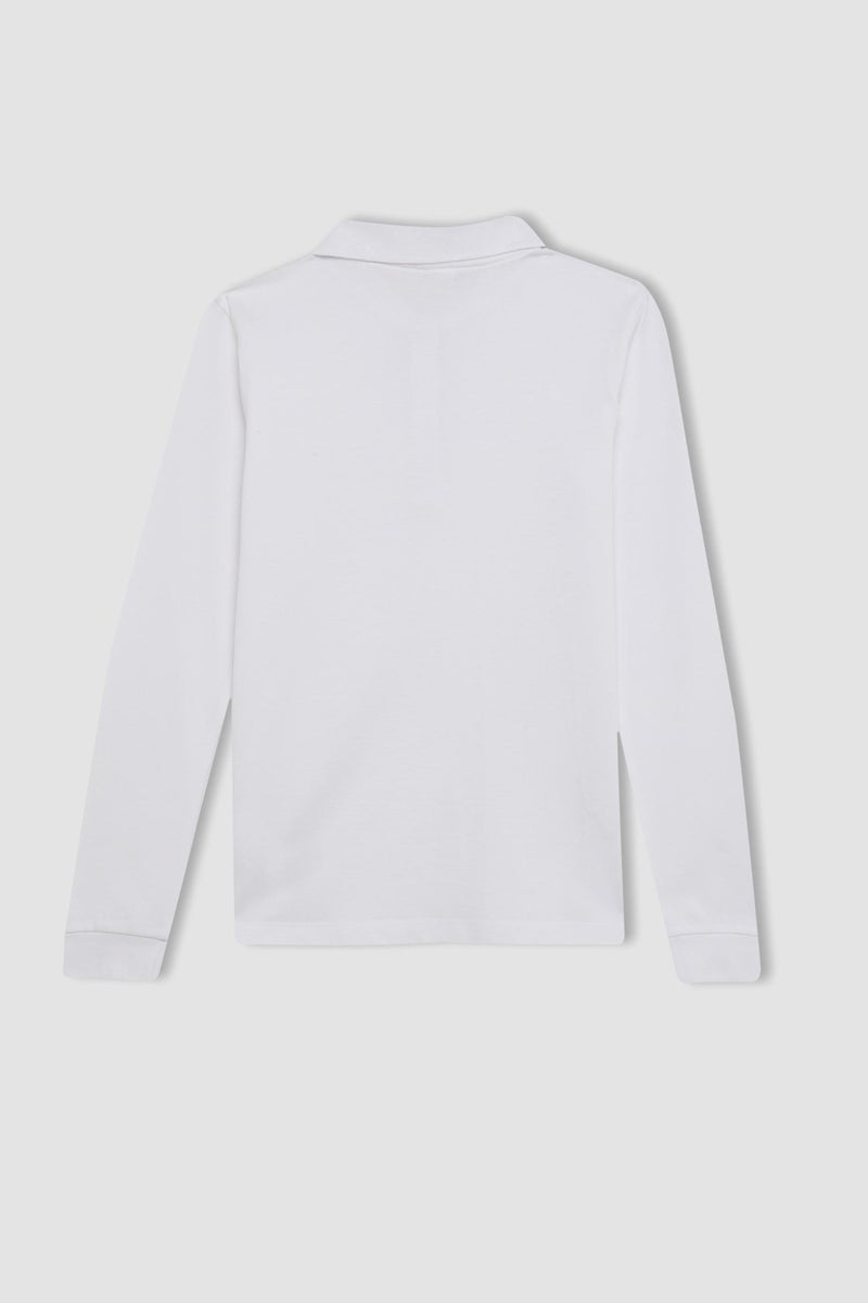 ديفاكتو كارديجان قصة عادية - Image 3