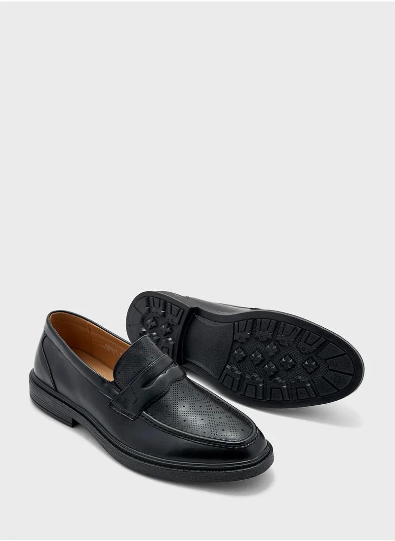 روبرت وود Perforation Design Formal Loafers