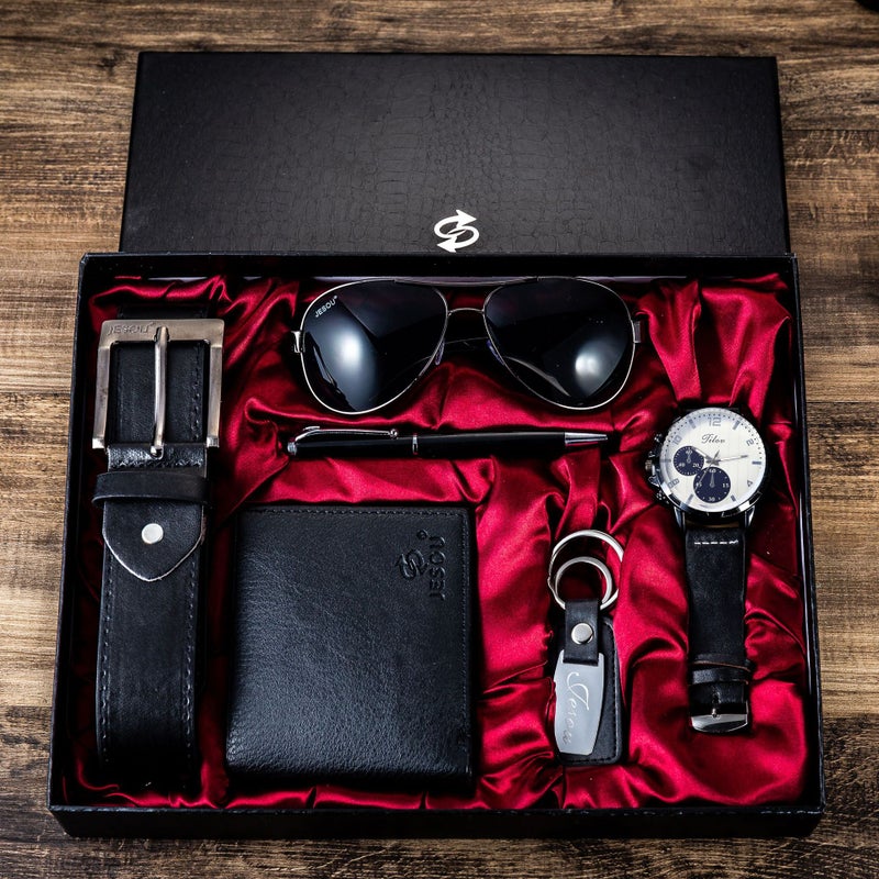 Mens Watch and Accessories Gift Set All Black 2 Set  - Image 3