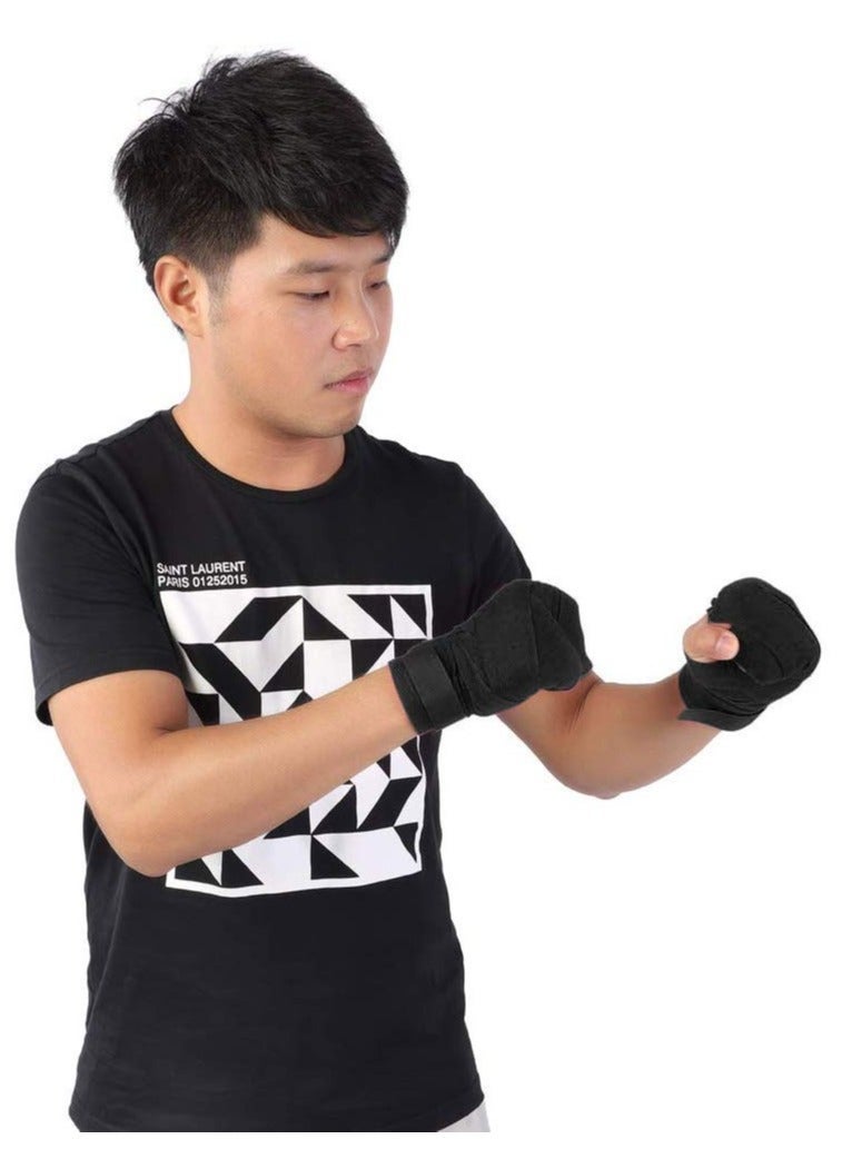 VENUM 3.5M VENUM Boxing Hand Wraps, Punching Bandage for Gloves, Wrist & Knuckle Support 2Pcs, Black - Image 3