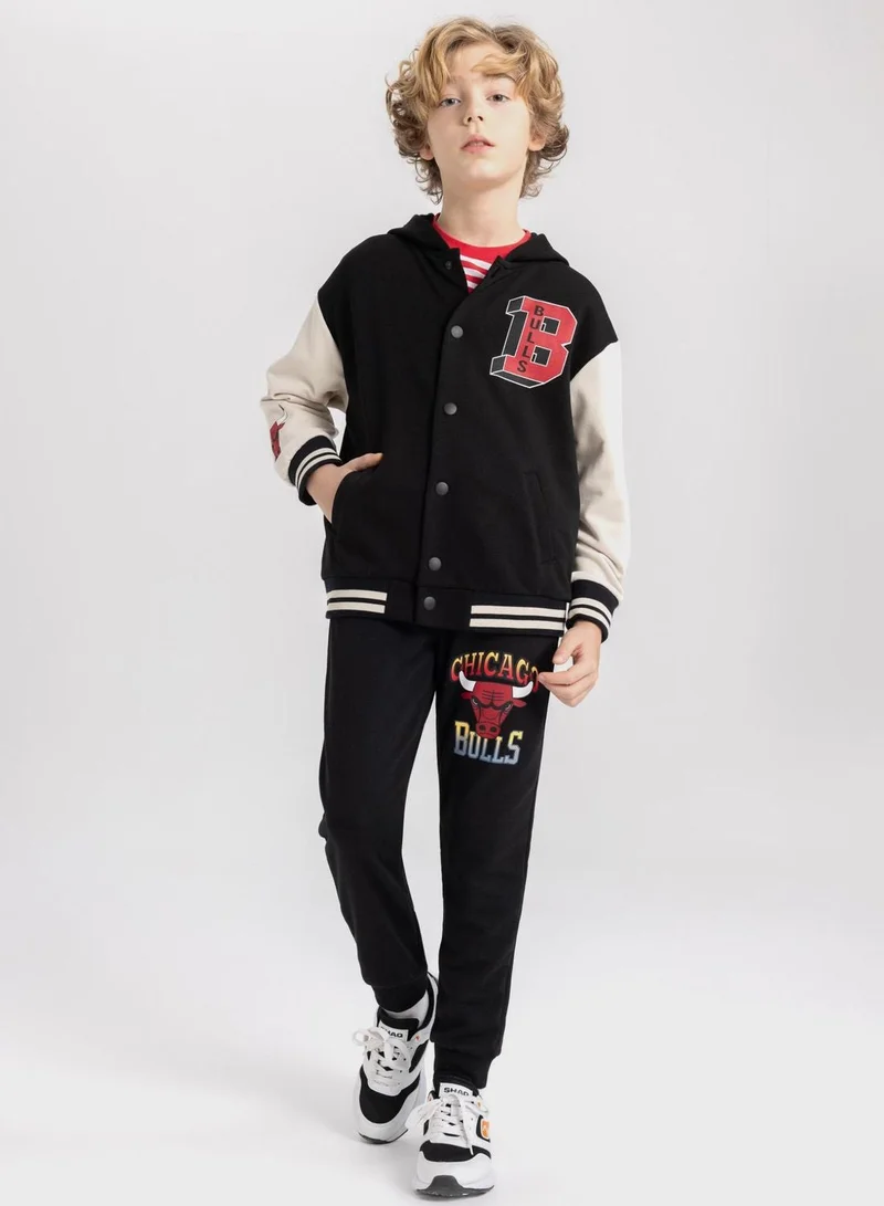 DeFacto Oversize Fit Hooded Chicago Bulls Licensed Jacket