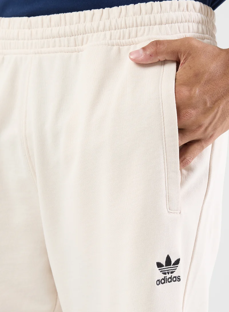 adidas Originals Trefoil Essential Fleece Shorts