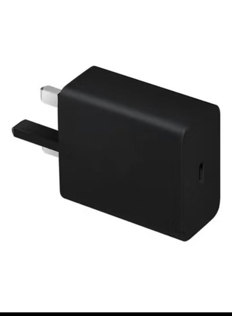 General Universal 45W USB C ultra fast charging charger with 1-meter power cord, black  - Image 2