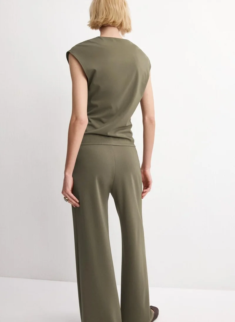 مانجو T-shirt with gathered details