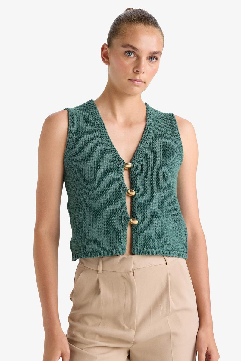 DeFacto Slim Fit V-Neck Knitwear Vest - Image 3
