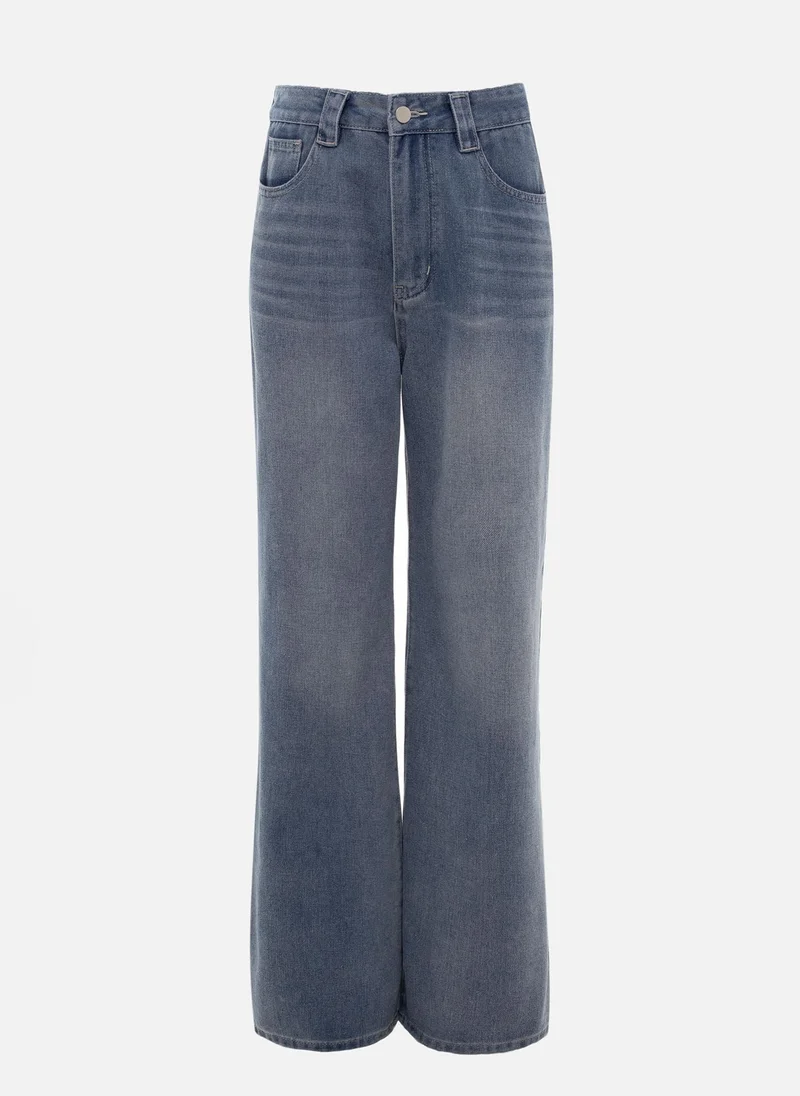 Lichi Loose mid-rise distressed jeans