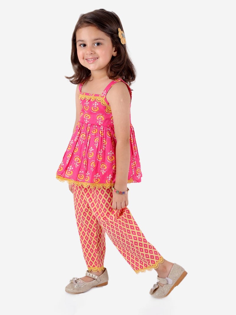 superminis Baby Girls Cotton Sanganeri Printed Sleeveless Top with Straight Pant Dress & Outfit (5-6 Years, Pink) - Image 3