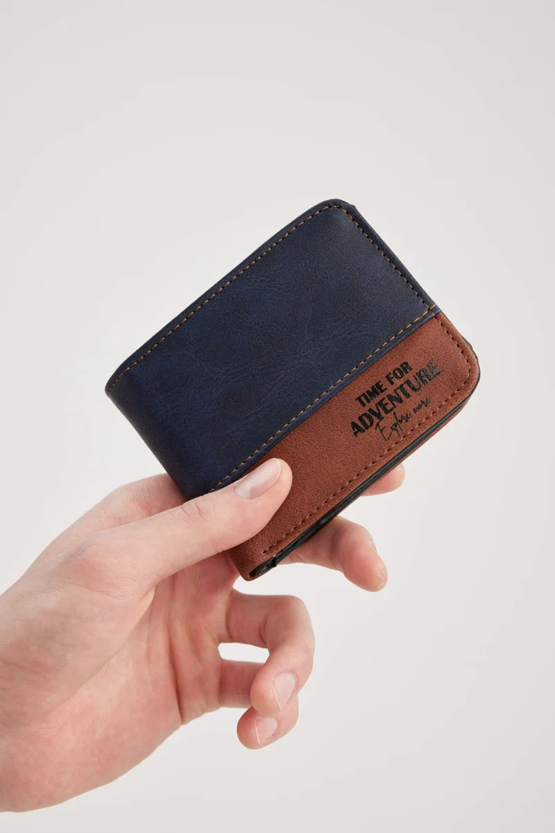 ديفاكتو Man Faux Leather Wallets