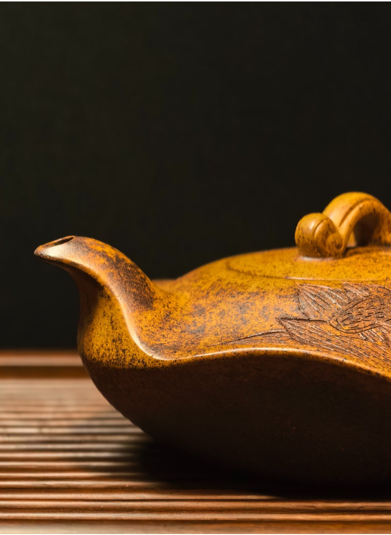 Generic Yixing Zisha Clay Teapot (Duanni Clay Lotus Design) – Gold Award Winner of Jingzhou Cup Competition  - Image 4