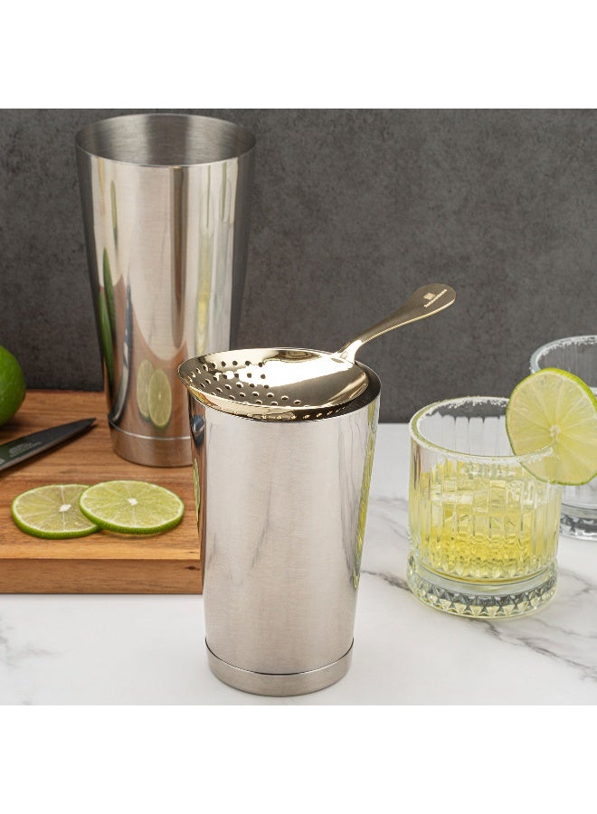Restaurantware Bar Lux 6.4 Inch x 3 Inch Julep Strainer, 1 Perforated Drink Strainer - Wide, Ergonomic Handle, Gold Plated Stainless Steel Cocktail Strainer, Commerical Grade, For Bartenders - Image 4
