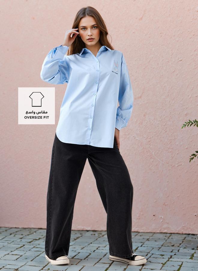 اس بي كاركترز تيشيرت واسع بطبعة باغز باني وحافة غير متساوية - Image 2