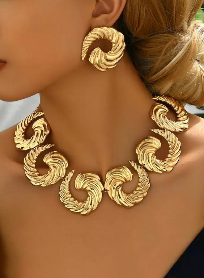 Take Two Textured Statement Necklace and Earrings Jewelry Set - Image 1