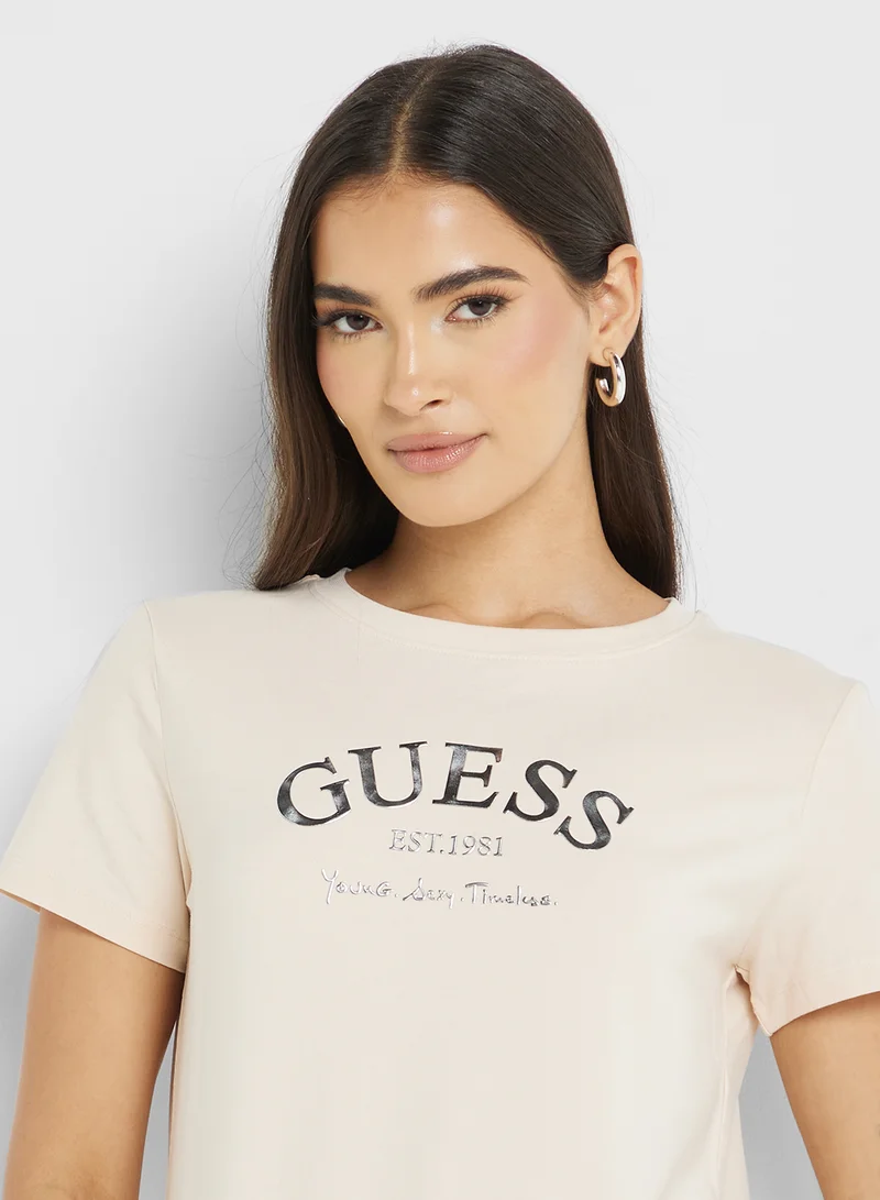 GUESS Logo Crew Neck T-Shirt