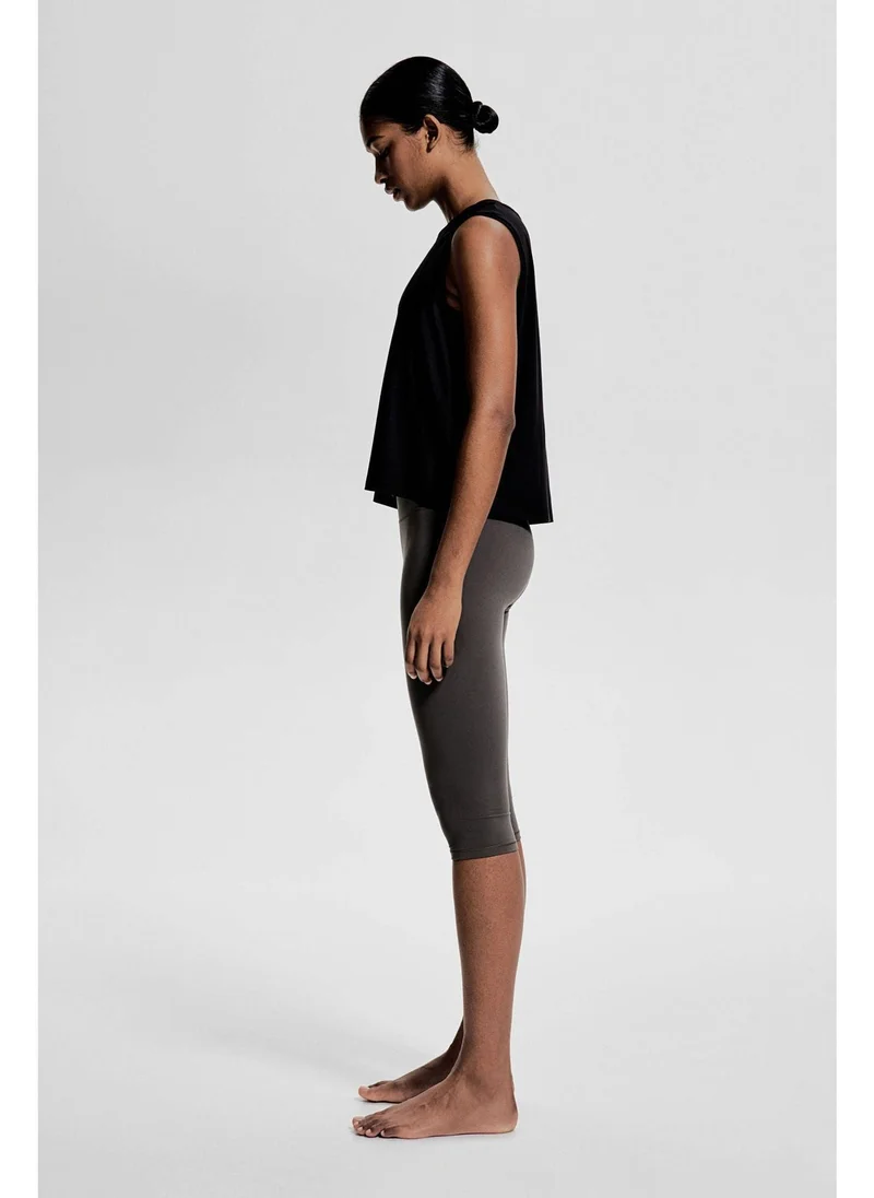 H&M Sports cycling shorts in SoftMove™