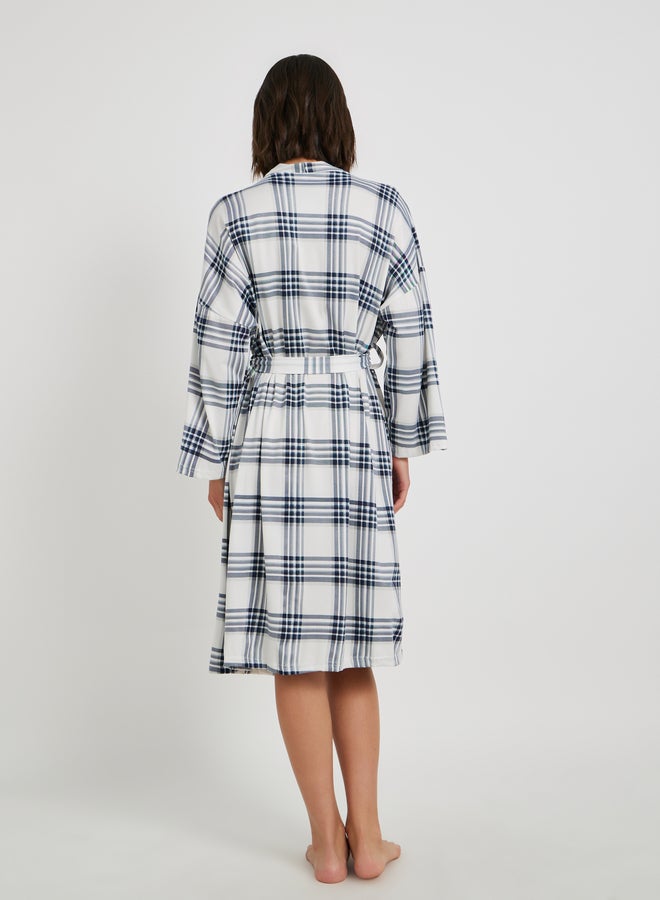 Take Two Checked Pattern Robe with Pockets Details - Image 4