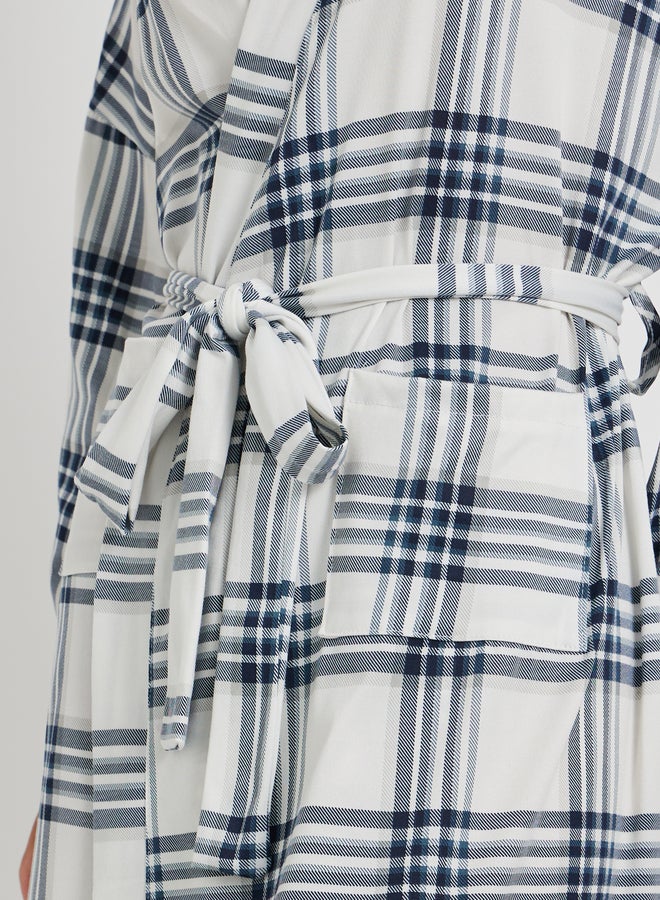 Take Two Checked Pattern Robe with Pockets Details - Image 3