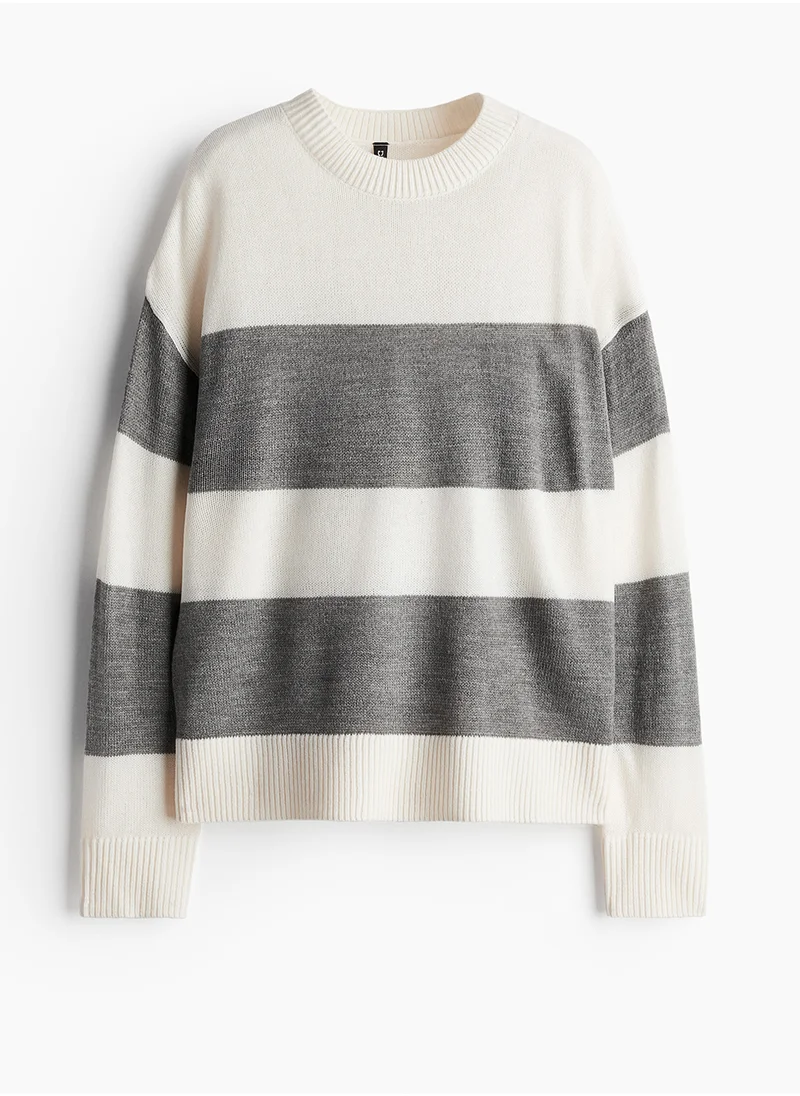 اتش اند ام Jumper