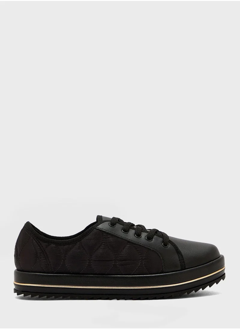 Beira Rio Lace Up Low Top Sneakers