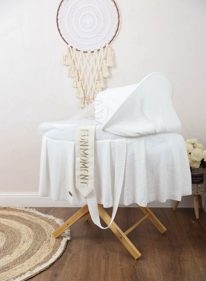 لحظة مرح مهد سلة موسى لون ابيض مع حامل خشبي قابل للطي - Image 2