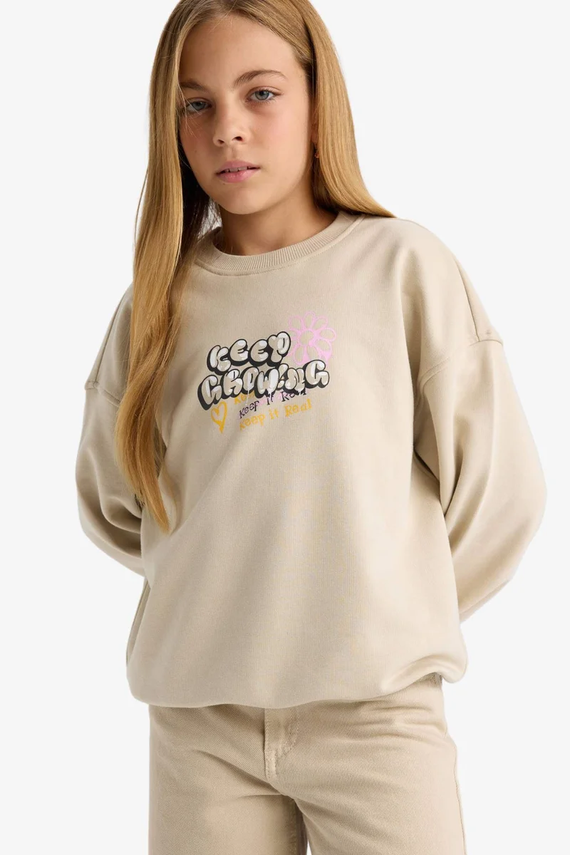 ديفاكتو Girl Oversize Fit Crew Neck Printed Sweatshirt