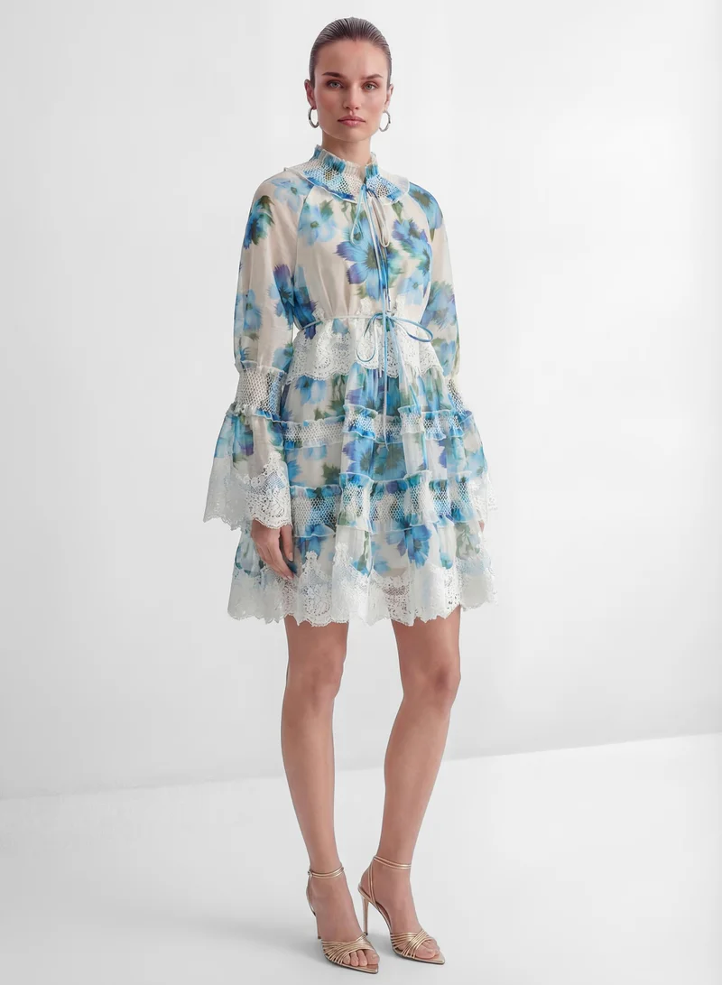 Sunfere Exceptionally Pristine Blue Floral Print Lace Trim Mini Dress