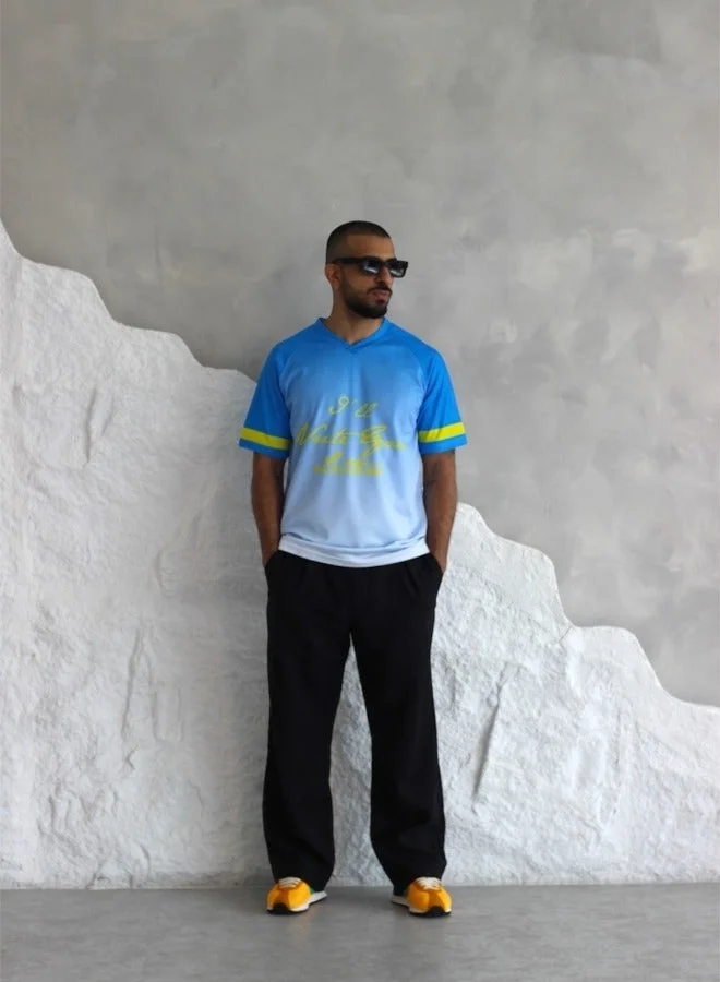 ال رايت يو لترز Vibrant Summer Vneck