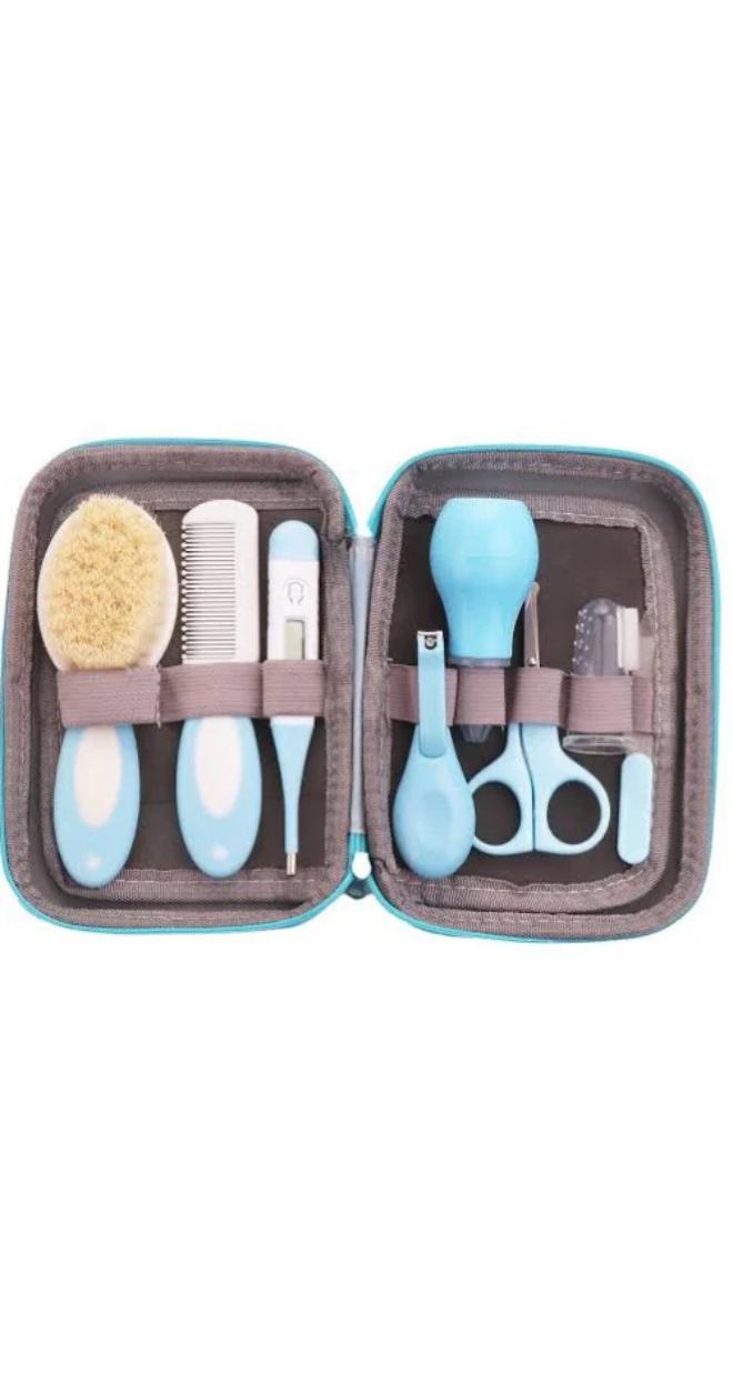 شيكو طقم العناية بالطفل المتكامل من Chicco - أساسيات حديثي الولادة باللون الأزرق (8 قطع) - Image 1