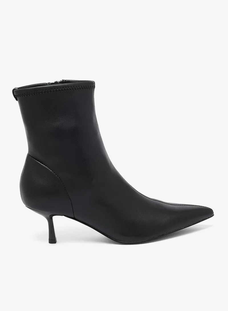 GUESS Casual Moccasins