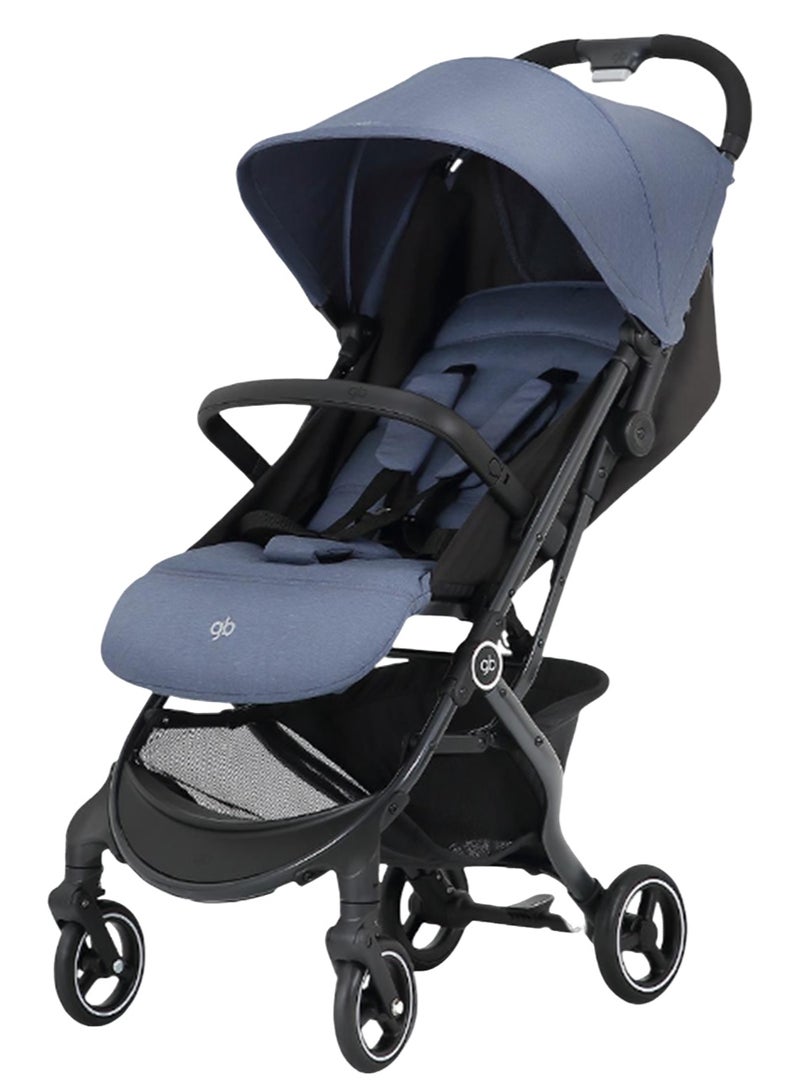 جي بي عربة أطفال خفيفة الوزن للسفر من gb WEE، مناسبة للأطفال الرضع والصغار، متوافقة مع معايير أمتعة الطيران المحمولة، لون أزرق داكن - Image 1