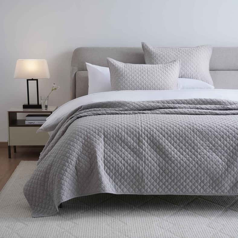 Pan Home طقم أغطية سرير من 3 قطع من Vintage Diamond مقاس 220×240 سم - رمادي فاتح - Image 1