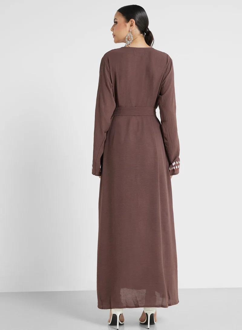 hayas closet Embroidered Belted Jalabiya