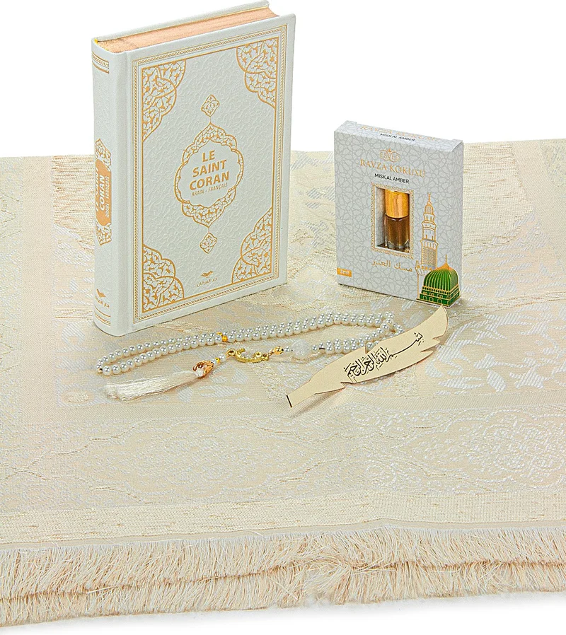 ايهفان اونلاين Ihvan Online French Medina Calligraphy Quran and Prayer Rug Set White