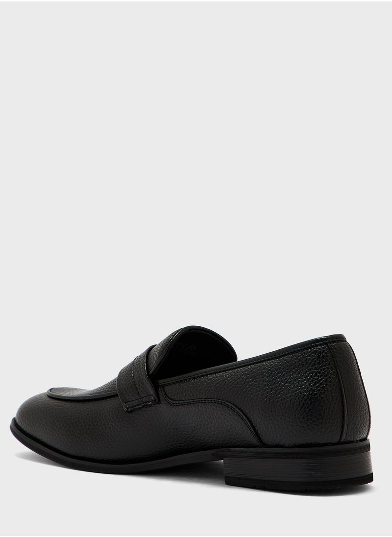 Robert Wood - Formal Dsaddle Detail Slip Ons - Image 1