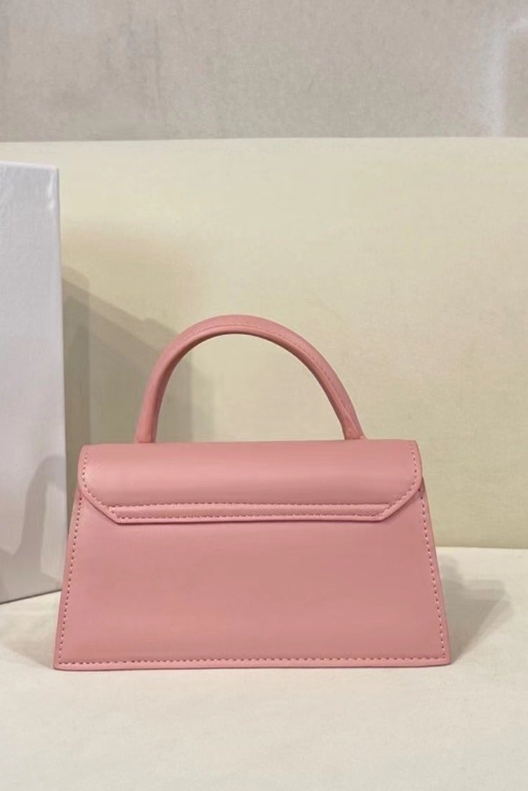 JACQUEMUS Le Chiquito Long Handbag Tote Bag Leather Flap Long With Crossbody Strap - Image 2