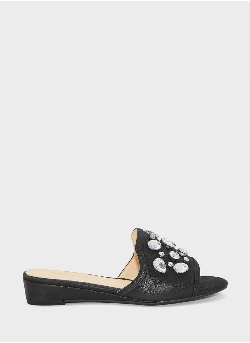 NINE WEST - Tuchi Slides - Image 1