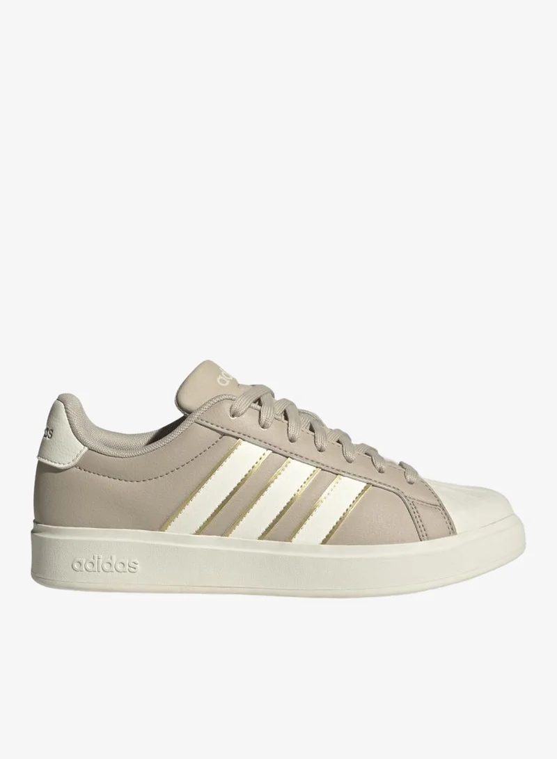 Adidas Streettalk