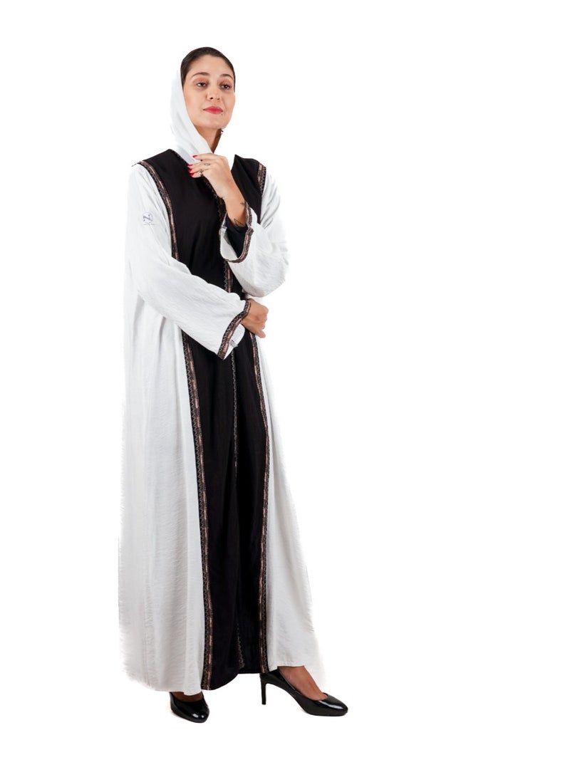 عباية كريب بحريني أسود ممزوج مع اوف وايت بكلفه  - Image 1