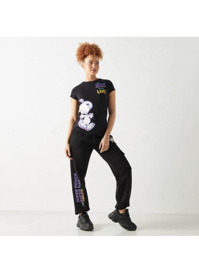 SP Characters Peanuts Print Round Neck T-shirt with Short Sleeves  - Image 4