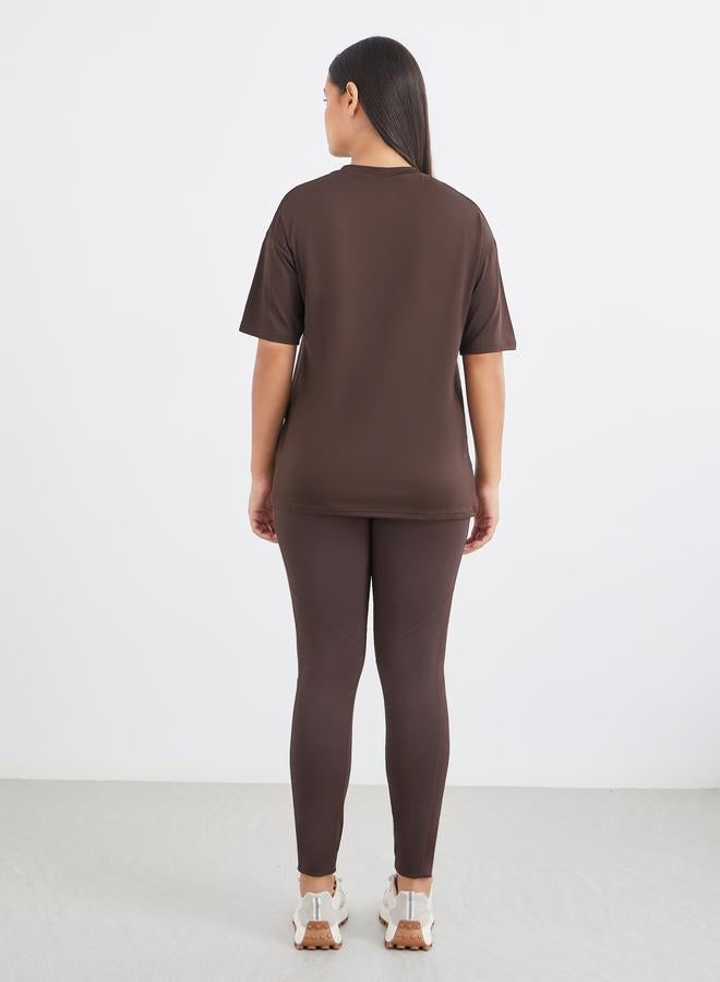 Styli Gymspire Edition - Label and Tab Dropped Shoulder Short Sleeve Top with Text Detail - Image 4