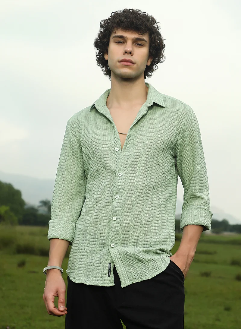 Campus Sutra Men's Pastel Green Wicker-Tactile Shirt
