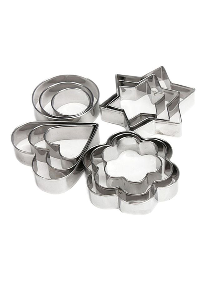 مجموعة قوالب كيك مكونة من 12 قطعة فضي 200x200مم - Image 1