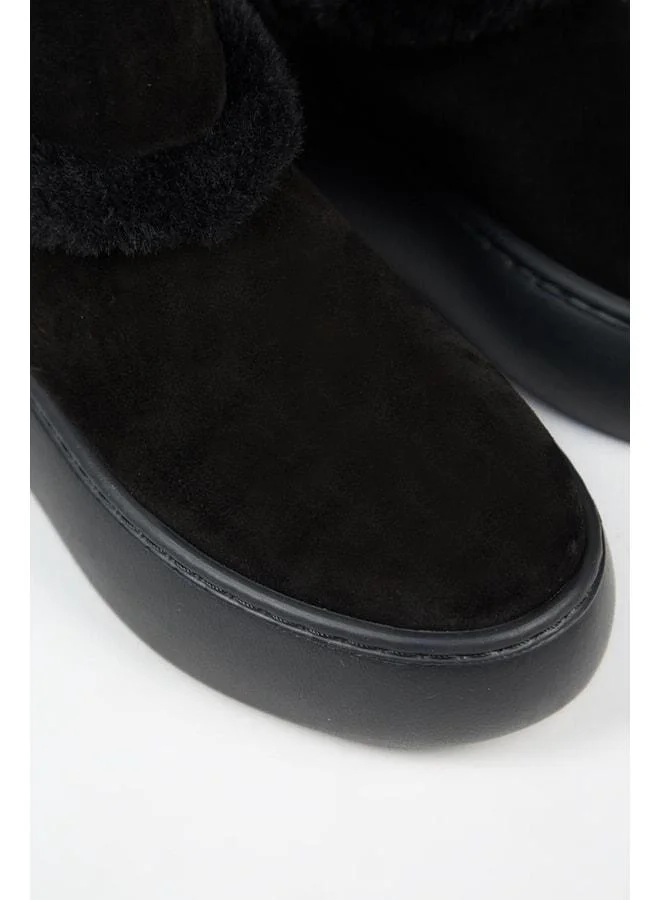 Manijero  (Azura) Women's Real Leather Boot with Fur Lining and Fur Stripes, Black. for Women | Best Price UAE