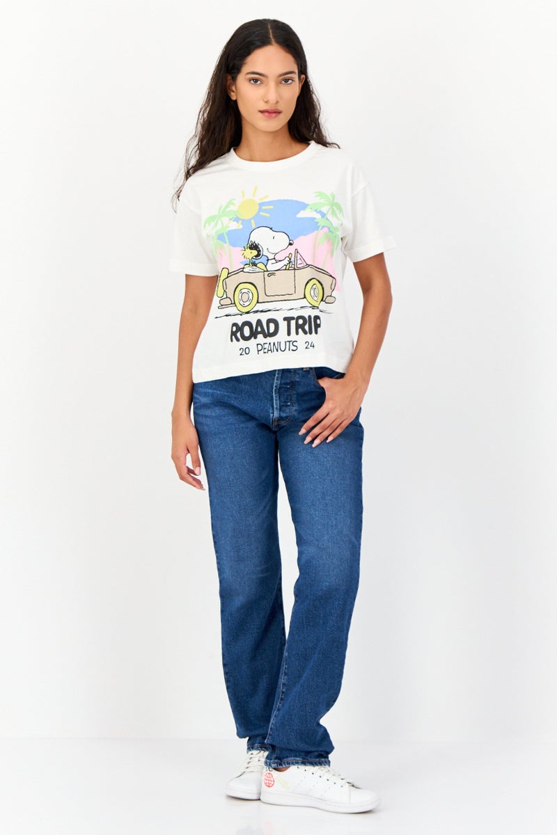 Peanuts تي شيرت قصير الأكمام بطباعة جرافيك للنساء بياقة دائرية، أبيض فاتح - Image 2