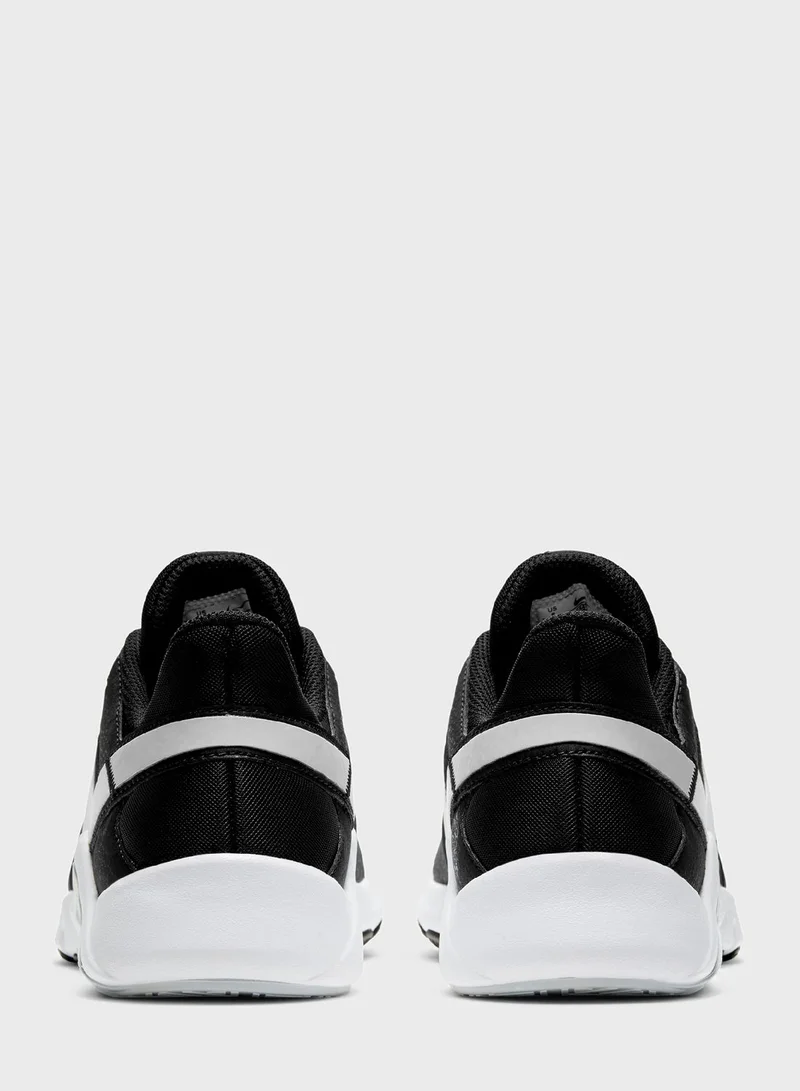 Nike Legend Essential 2