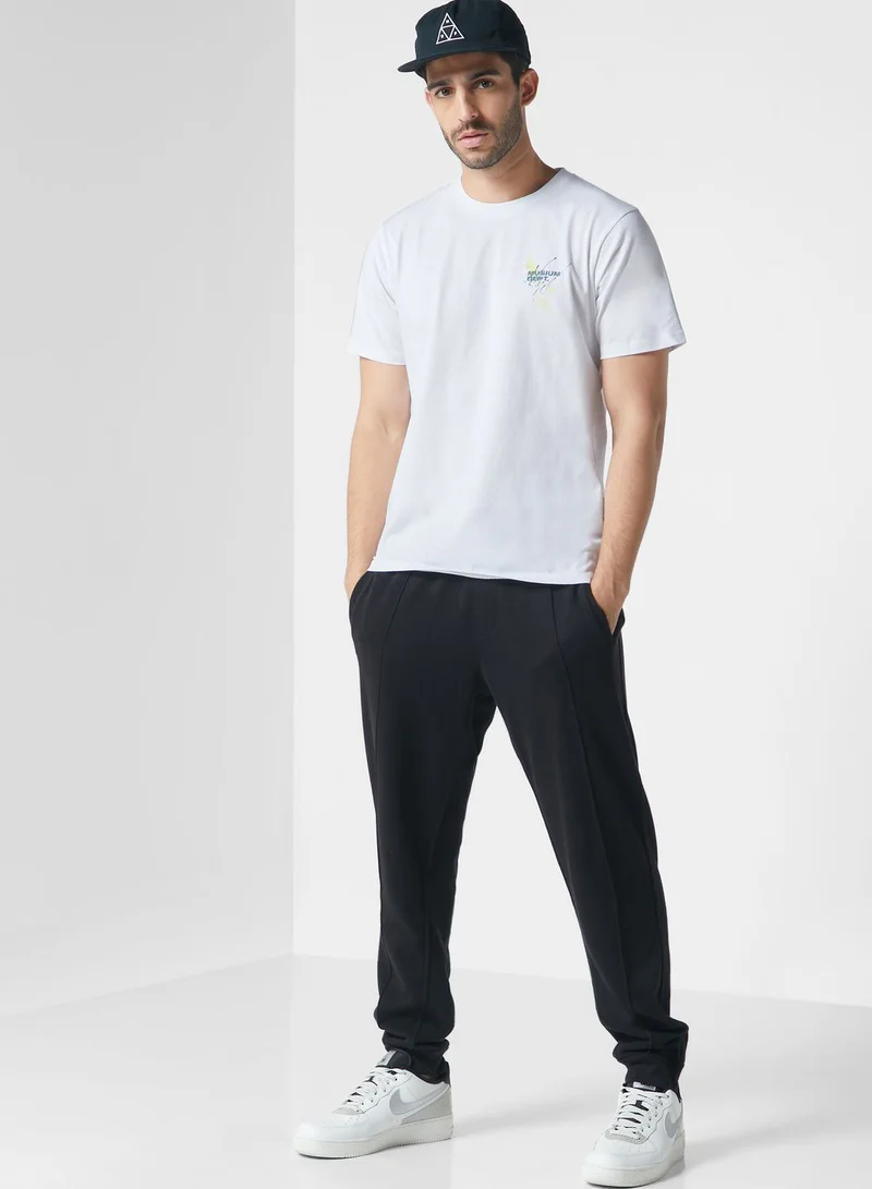 MUSIUM DIV. Logo T-Shirt