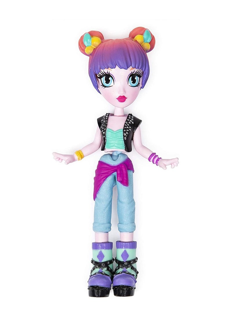 SPIN MASTER - Hook Style Girl Doll - Image 1
